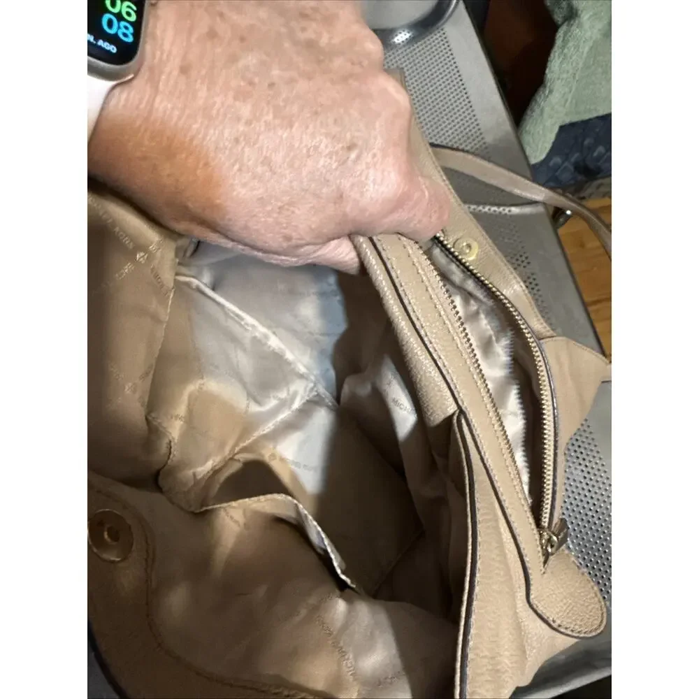 Michael Kors Tan Shoulder Bag with Slouchy Silhouette